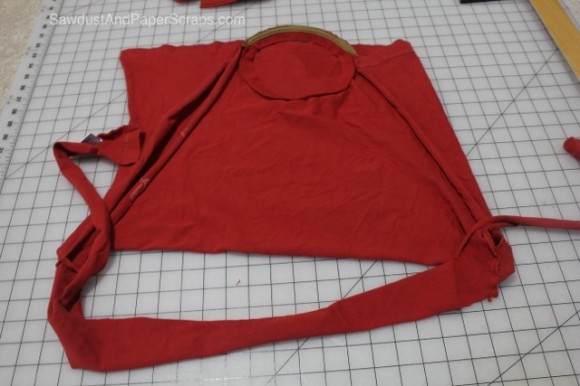 Tutorial de avental de camiseta sem costura