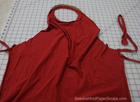 Tutorial de avental de camiseta sem costura