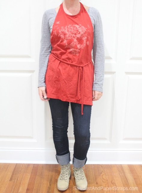 No Sew T-Shirt Apron Tutorial