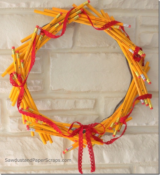 Pencil wreath teacher gift